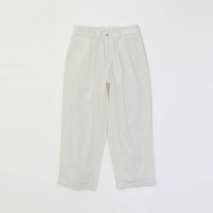WIDE DENIM SLACKS *ホワイト*
