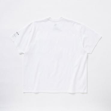 PACK TEE BIG SILHOUETTE CREWNECK *ホワイト*