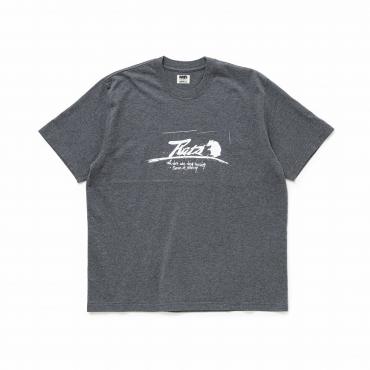 SCRIPT LOGO WAY OF LIFE TEE *チャコール*