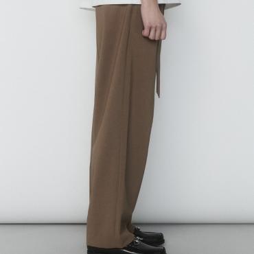 2 TUCK SLACKS *ブラウン*