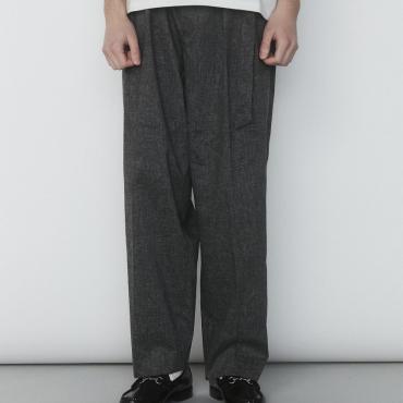 LINEN 2 TUCK SLACKS *グレー*