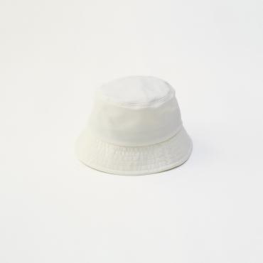 ×CA4LA / BIG BUCKET HAT *オフホワイト*